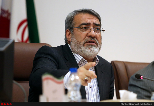باید سن مدیران کاهش یابد  احمدی استاندار یک جریان سیاسی خاص نیست 