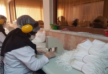 ظرفیت تولید ماسک در ساوجبلاغ ۲ برابر می شود