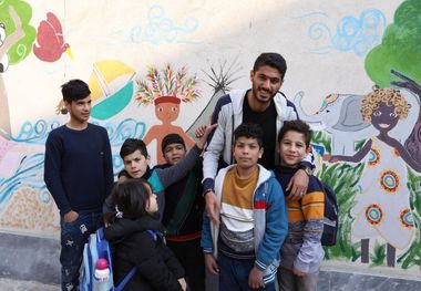 برگزاری جشن امضای اولین کتاب بازیکن تیم پرسپولیس در نمایشگاه 