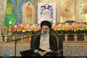 مراسم بزرگداشت حجت الاسلام و المسلمین دکتر احمدی در شبستان امام خمینی حرم حضرت معصومه