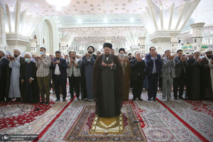 مراسم چهلمین روز ارتحال سید محمود دعایی در حرم مطهر امام خمینی
