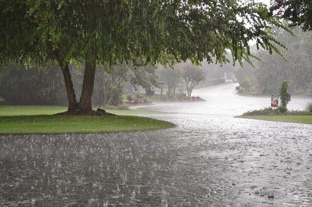 بارش باران برای سومین روز متوالی در مهاباد ادامه دارد