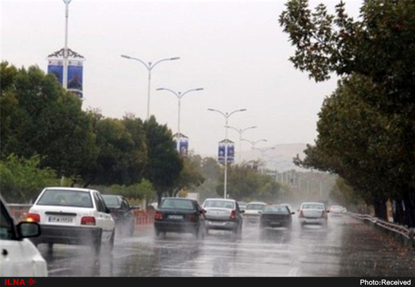 رانندگان مراقب لغزندگی جاده‌ها باشند  بارش 70 میلی متری باران در روزهای آینده