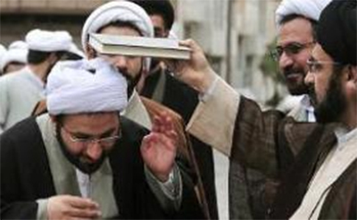 30 روحانی مبلغ علوم دینی به مساجد شهرستان آبدانان اعزام شدند