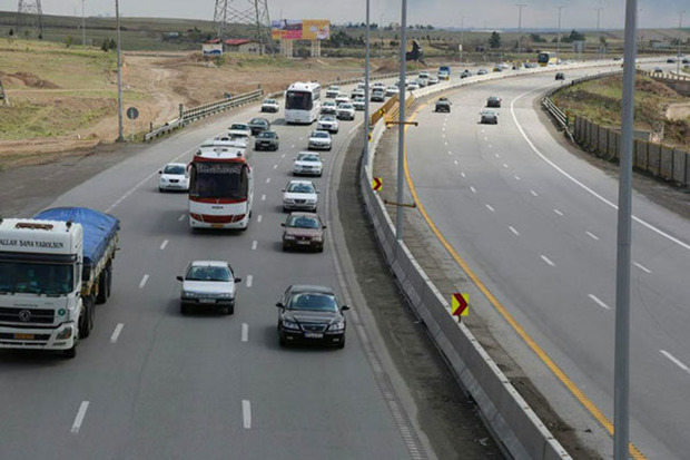تردد در جاده های استان مرکزی 14 درصد افزایش یافت
