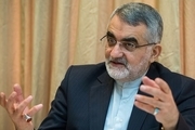 بروجردی: کشورها تحریم‌ها را لغو کنند تا ایران بتواند با کرونا مبارزه کند