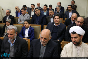 دیدار دست‌اندرکاران کنگره روحانی شهید صدوق گلپایگانی و ۳۷۲ شهید گلپایگان با رهبر معظم انقلاب 