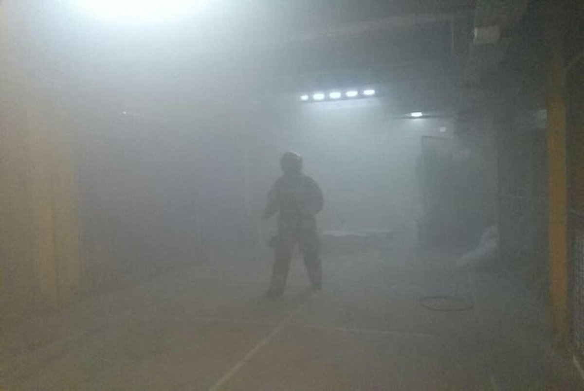 آتش گرفتن یک مرکز درمانی در تهران
