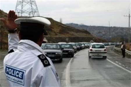 ثبت یک میلیون و 900 هزار تردد در جاده های ارتباطی استان ایلام   معرفی 40 راننده متخلف به مراجع قضایی