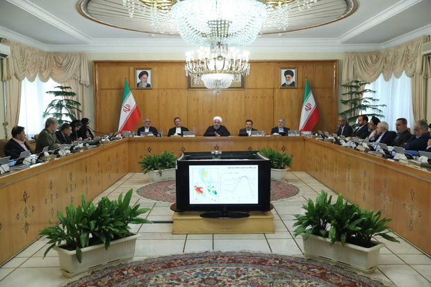 رئیس‌جمهور روحانی: استیضاح حق نمایندگان و فرصتی برای تبیین خدمات دولت است /امیدوارم این استیضاح باز هم با رأی اعتماد نمایندگان به وزرای مورد نظر همراه باشد