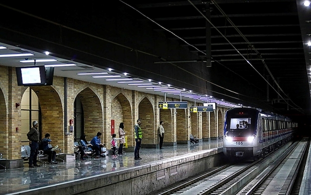 قطار شهری اصفهان در انتظار شهروندان