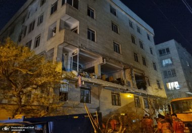 وضعیت مجتمع  ۴۵ واحدی در شمال تهران پس انفجار دیشب + عکس ها
