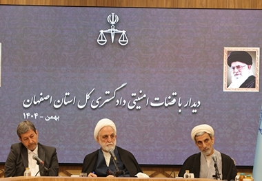 محسنی اژه‌ای: با آنهایی که از روی غفلت به خیابان آمدند و دست به جنایت زدند باید بدون اغماض و قانونی برخورد کرد