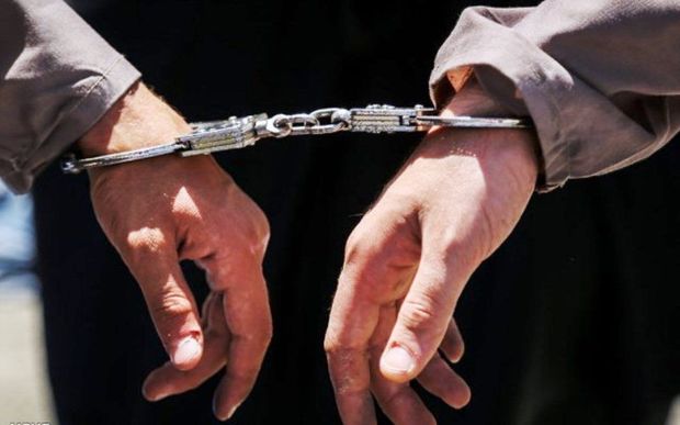 چهار نفر از اراذل و اوباش بروجردی دستگیر شدند