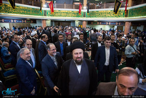 همایش عبور از بحران و توسعه ایران