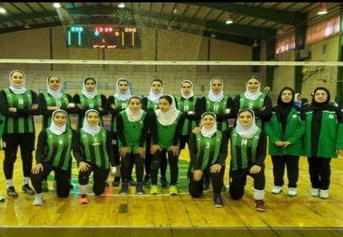 تیم والیبال بانوان ذوب‌آهن بر شورا و شهرداری قزوین غلبه کرد