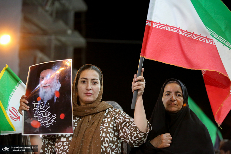 اجتماع عشایر فسا در حمایت از رزمندگان جبهه ی مقابله با دشمن آمریکایی - صهیونی