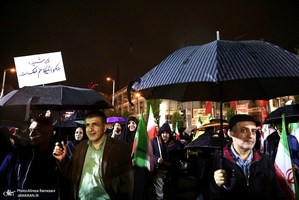 پنجاه و‌ یکمین اجتماع پر شور مردم در میدان شهدا