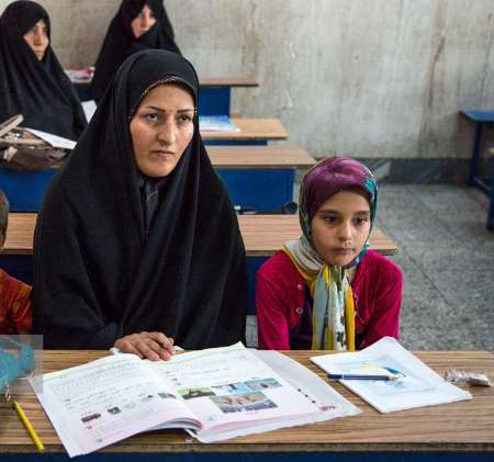 طرح خواندن با خانواده برای سوادآموزان خراسان شمالی اجرا می شود