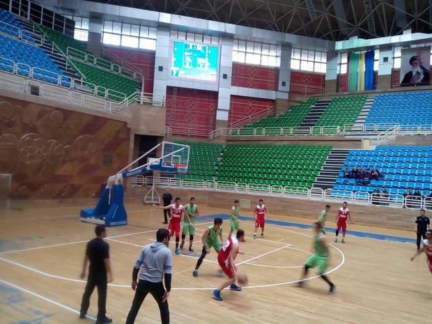 پیروزی تیم بسکتبال نوجوانان گیلان بر مهرام تهران درلیگ نوجوانان کشور