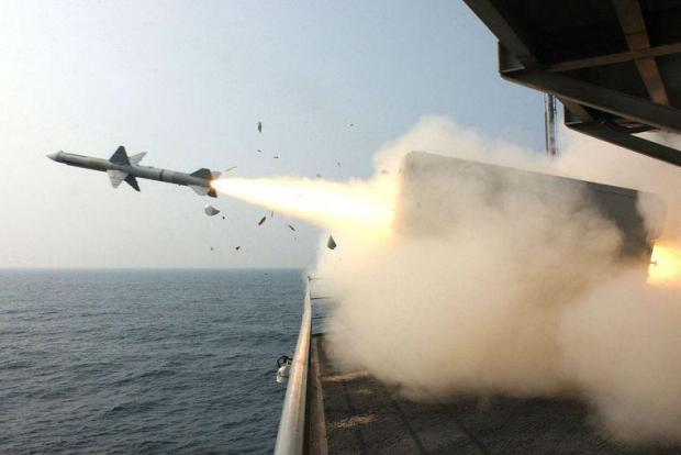 شلیک موشک‌های روسیه از دریای مدیترانه به سوی تروریست‌های سوریه