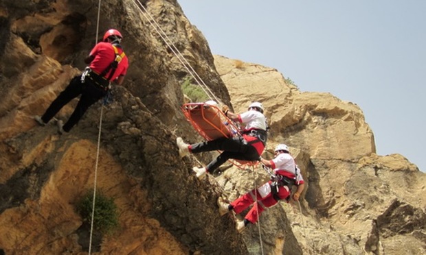 کوهنورد گرفتار در ارتفاعات نیشابور نجات یافت