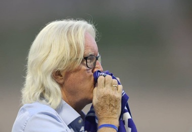 شفر: صحبتی درباره بازگشت نورافکن به استقلال نداشتم
