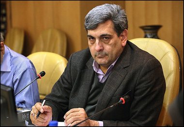 واکنش اعضای شورای شهر به برنامه های حناچی