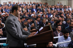 دیدار جمعی از استادان، نخبگان و پژوهشگران دانشگاه‌ها با رهبر معظم انقلاب
