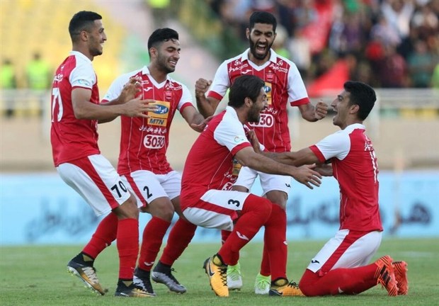 پرسپولیس با برتری به رختکن رفت