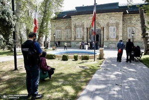 خسارات برجاى مانده از جنگ رمضان در كاخ سعد آباد