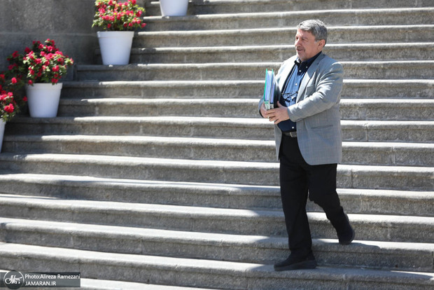 پیگیری دولت برای درمان دانش‌آموز مجروح مدرسه میناب