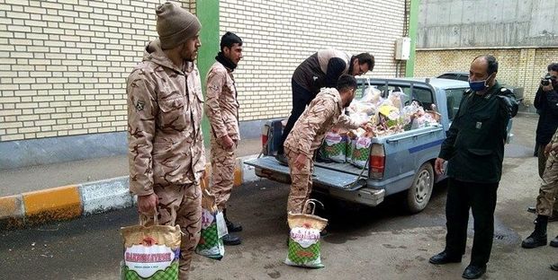 بسیج خلخال بسته‌های غذایی در بین محرومین توزیع کرد
