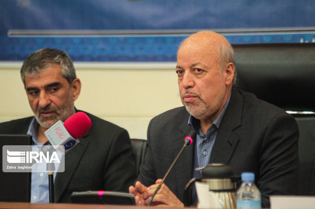 استاندار اصفهان: هر رای ضامن امنیت کشور است