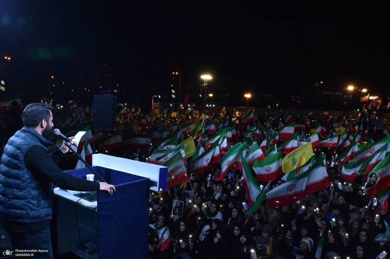 پنجاه و هشتمین اجتماع پر شور مردم در میدان انقلاب