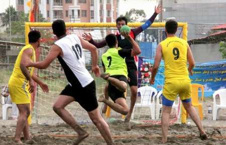 هندبال ساحلی کشور  چهار تیم به مرحله نیمه نهایی راه یافتند
