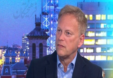 وزیر دفاع سابق بریتانیا: منتظر نباشید ایرانی‌ها پرچم سفید بالا ببرند