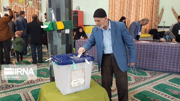 فرماندار شاهرود : شرکت در انتخابات را به آخر وقت موکول نکنید