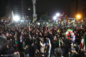 چهل و چهارمین شب اجتماع پرشور مردم در صادقیه