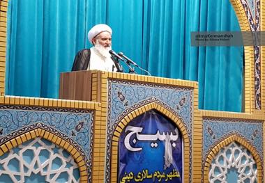 نیاز فوری و اصلی زلزله زدگان کانکس است  حاج قاسم؛ مالک اشتر زمان