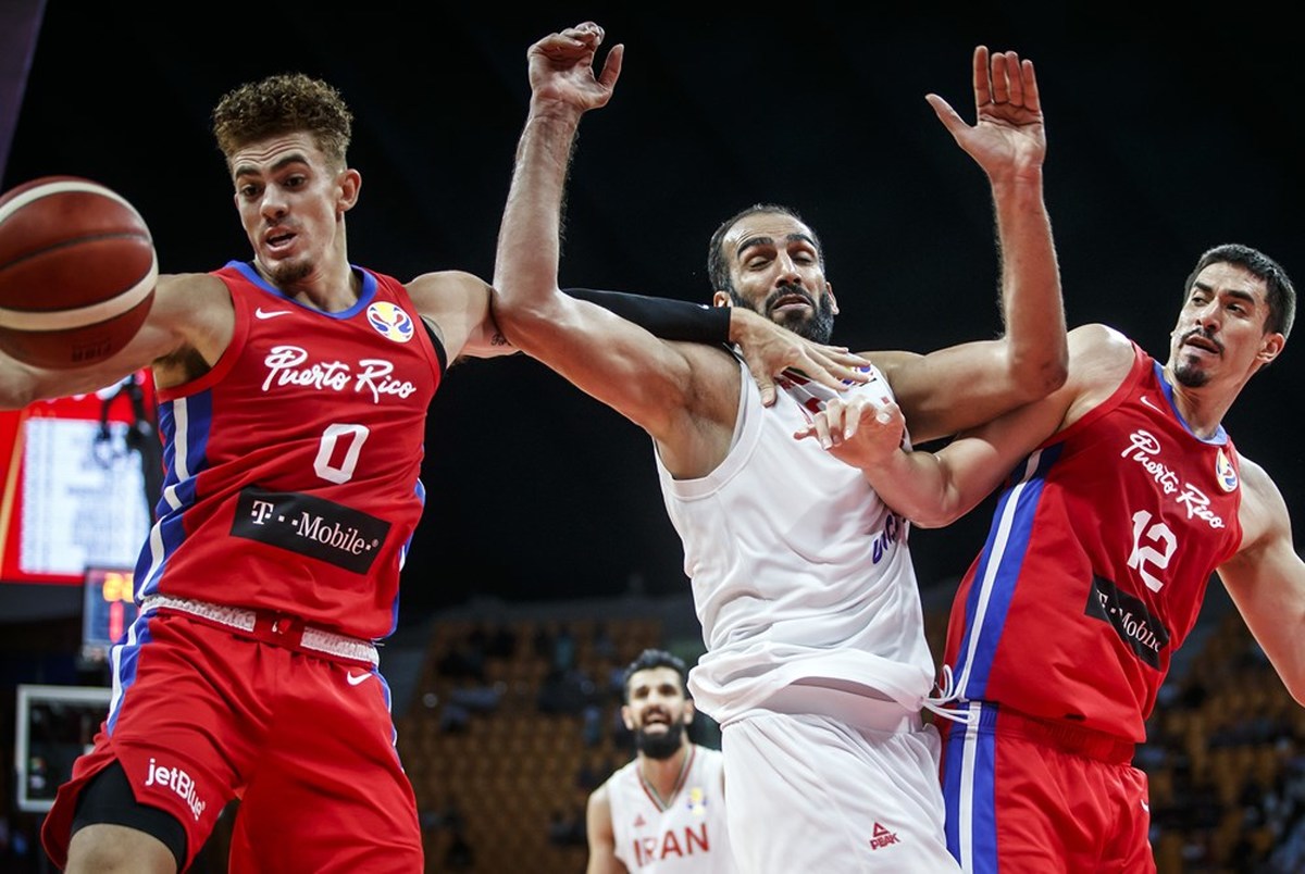 باخت در آستانه پیروزی!/ شکست بسکتبالیست های ایران برابر پورتوریکو در ثانیه های پایانی+ عکس و فیلم