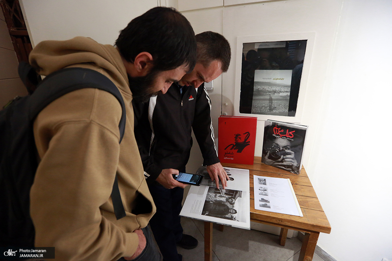 نمایشگاه نقاشی «هنرمند در جنگ»