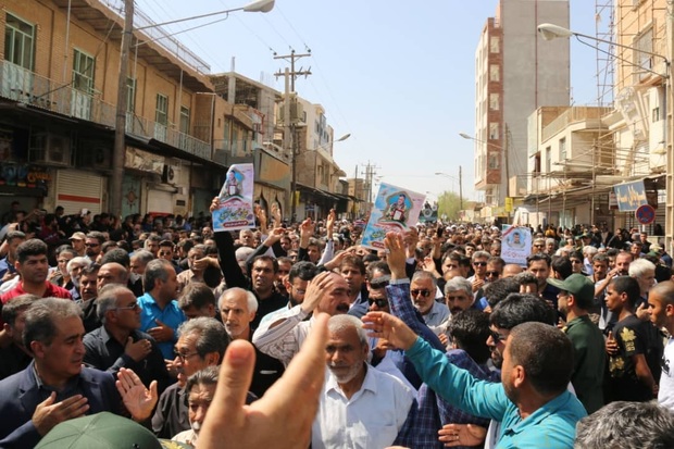 پیکر سردار شهید حسین منجزی در شوشتر تشییع شد
