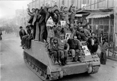 بارقه های امید رژیم هم نابود شد/ ارتش اعلامیه بی طرفی داد/ واشنگتن در تدارک کودتای نظامی