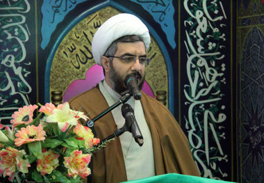 نماینده مردم در مجلس باید بتواند تهدید تحریم را به فرصت تبدیل کند