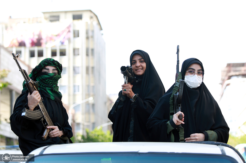 راهپیمایی دختران «جان‌فدای ایران»- ۲