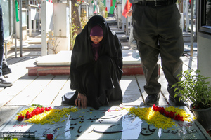 مراسم مهمانی لاله ها در بهشت زهرا (س) تهران