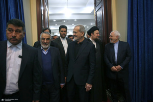 حاشیه تجدیدمیثاق رئیس جمهور و اعضای دولت با آرمان‌های بنیانگذار جمهوری اسلامی ایران