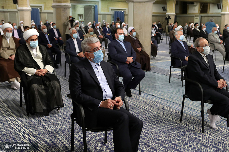 مراسم تنفیذ حکم سیزدهمین دوره ریاست جمهوری اسلامی ایران‌ توسط رهبر انقلاب