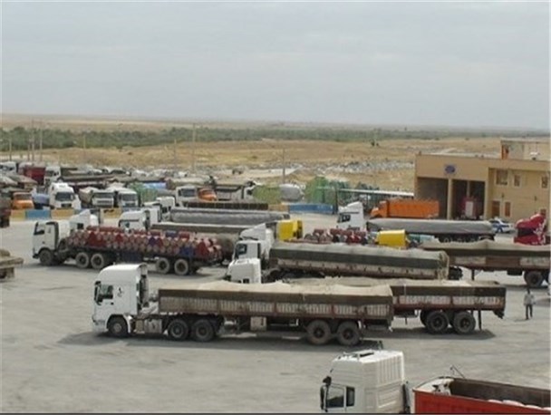 387 میلیون دلار کالا از مرز مهران به عراق صادر شد